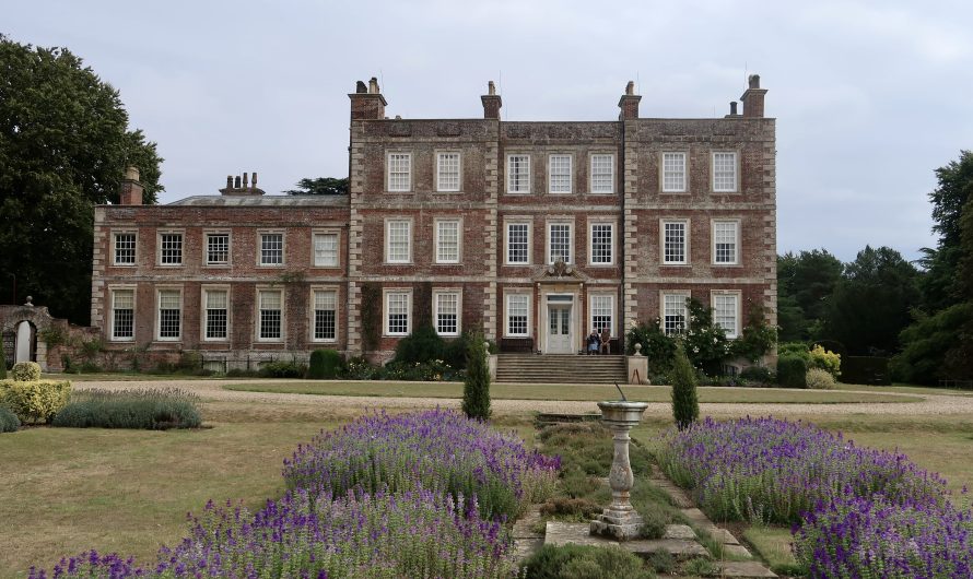 Gunby Hall at the foot of the Lincolnshire Wolds!